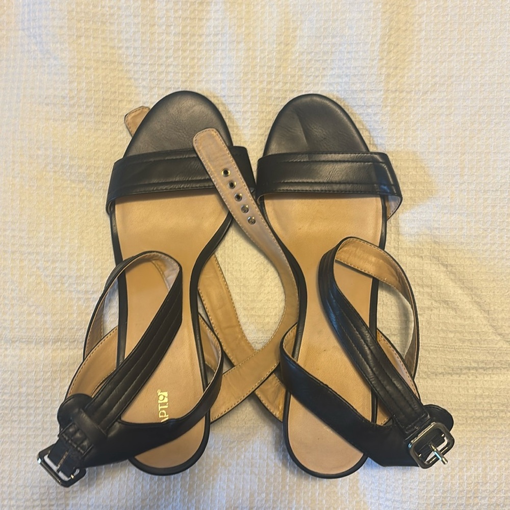 New Apt 9 Black Strapped Heeled Sandals
